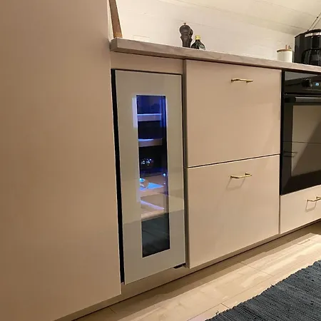 Vollstaendig Renoviertes Privates Am