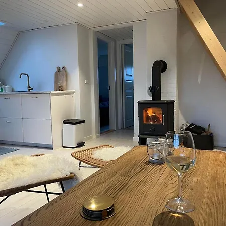 Vollstaendig Renoviertes Privates Am *